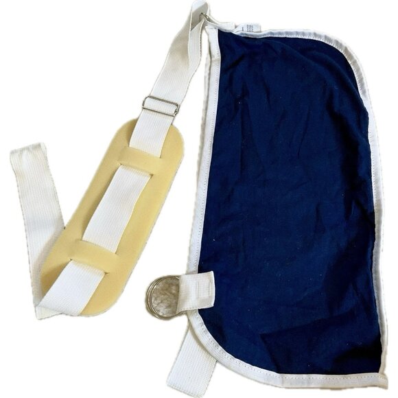 Medline Sling-Style Shoulder Immobilizer with Neck Pad Medium ORT11300M - Picture 1 of 6